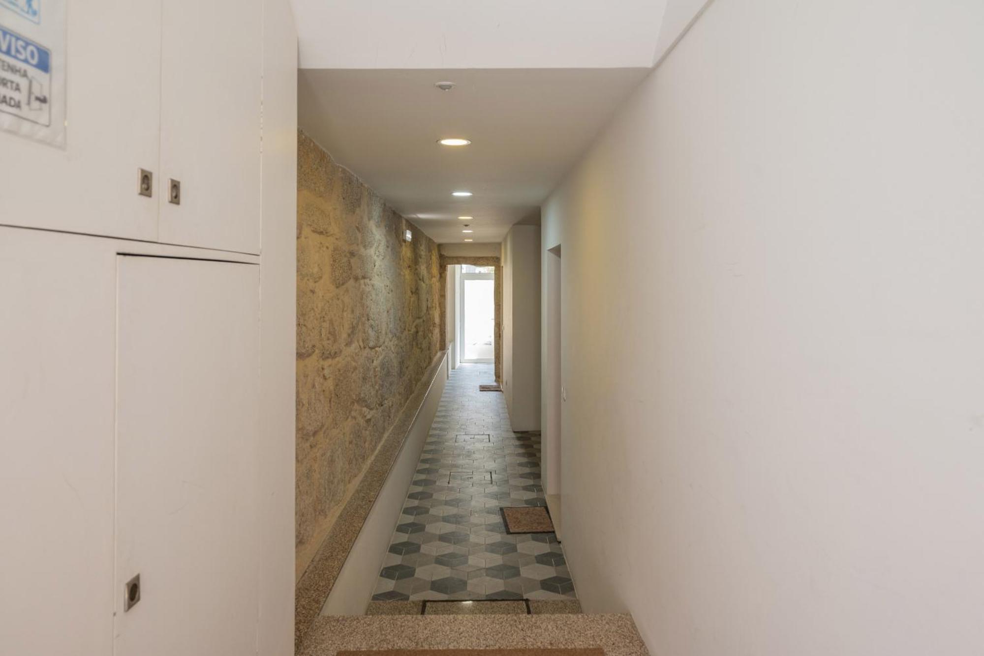 Lovely Charm House Downtown Porto Near Metro With Ac Exterior photo